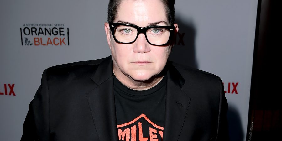 Lesbian “Orange Is The New Black” Star Lea DeLaria Wants To “Take Out” Trump Voters With Baseball Bat